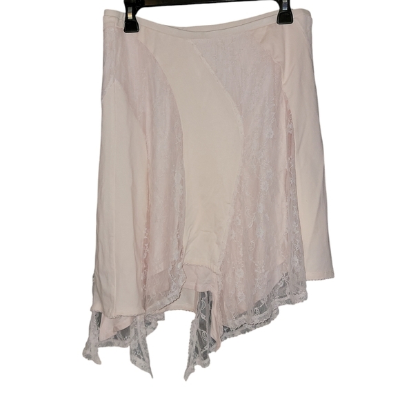 Free People Pink Asymmetrical Midi Skirt for Casual Wear - Picture 2 of 9
